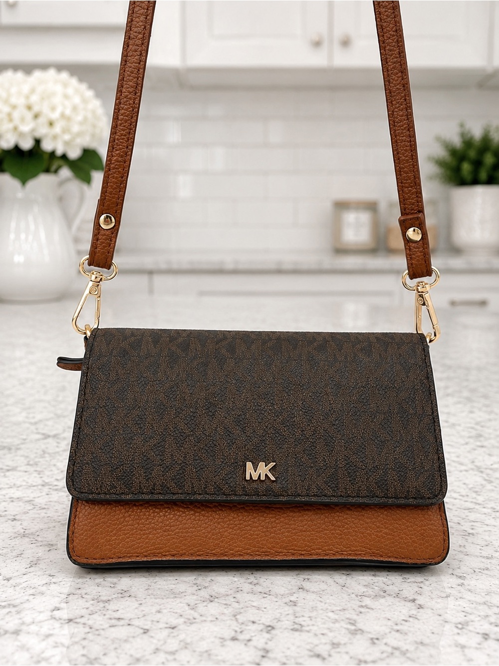 Michael Kors Jet Set Travel Phone Crossbody Wallet Brown Signature MK